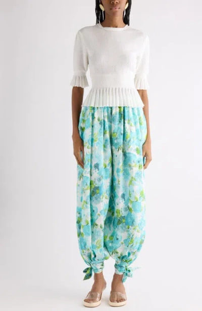 Chloé Floral-print Silk-jacquard Cropped Pants In Blue