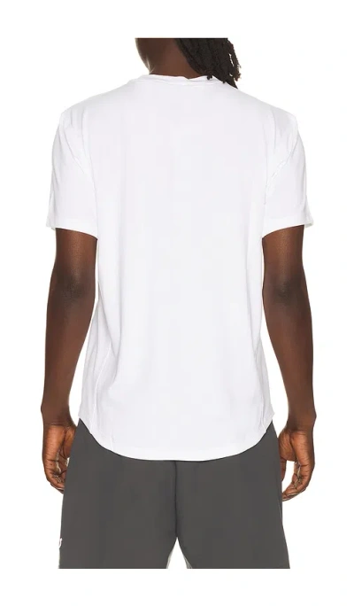 Wilson Everyday Performance Tee In White