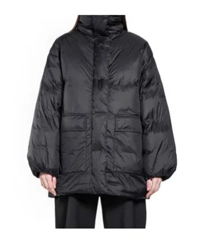 Studio Nicholson Pocketed Puffer Jacket In Black