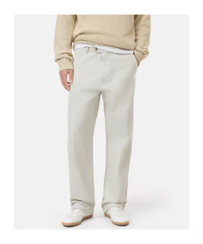 Closed Relaxed Pants In White