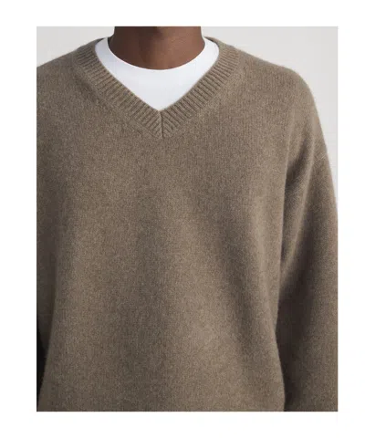 Frame V-neck Sweater In Brown
