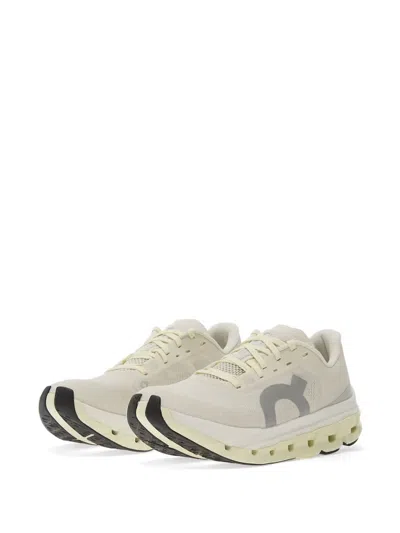 On Cloudflow 5 Sneakers In Neutral