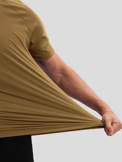 Fioboc Performancepro Active Crew Neck Tee In Brown