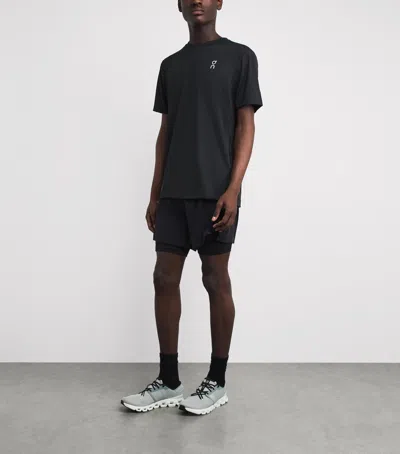On Train Graphic T-shirt In Brown
