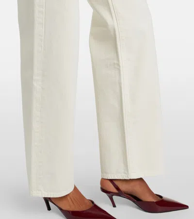 Frame The Saturday Jeans In Shell