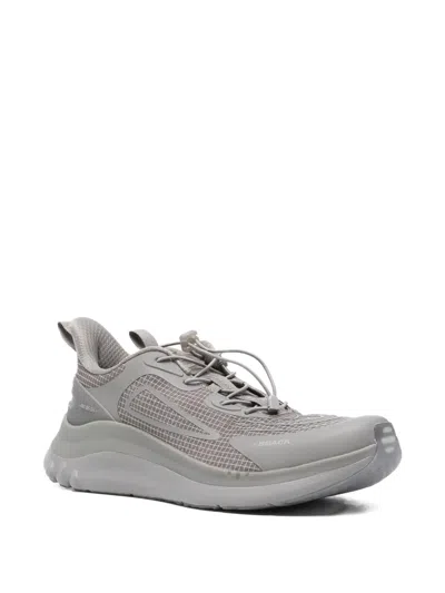 Bback Grid-pattern Toggle-fastening Sneakers In Gray