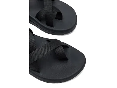 Chaco Cushz Toe Loop Sandal In Multi