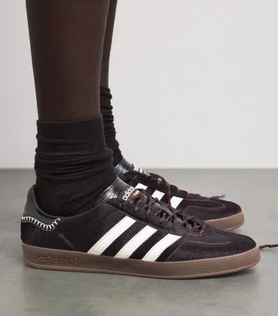Adidas Originals Adidas By Wales Bonner Gazelle Pony Sneakers In Burgundy