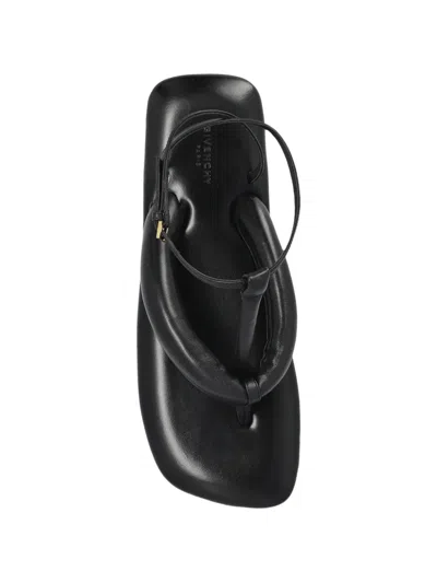 Givenchy Boudoir Bicolor Thongs In Nappa Leather In Black