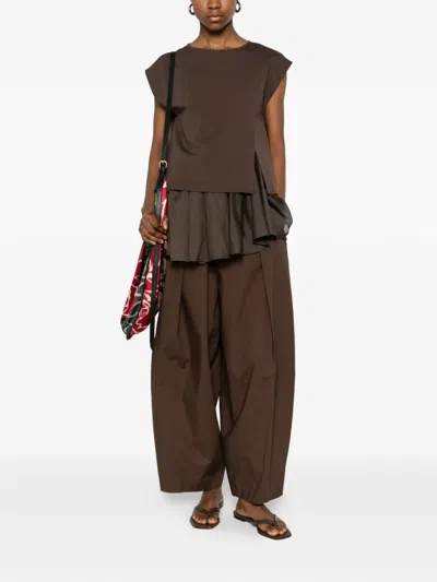 Su Layered Ruffled Top In Brown