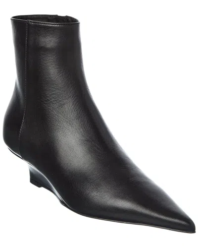 Totême Toteme Sharp Leather Bootie In Black