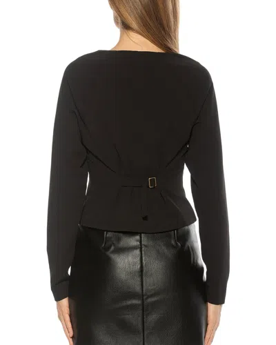 Alexia Admor Delyra Back Belt Front Button Crop Top In Black