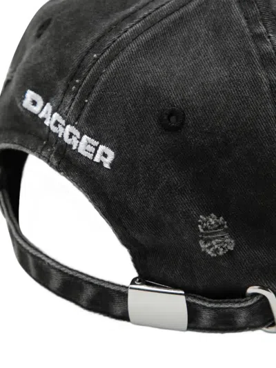 Dagger Distressed-effect Embroidered-logo Cap In Black