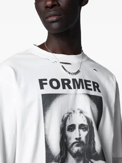 Dagger Distressed Graphic-print T-shirt In White