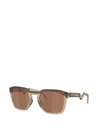 Oakley Unisex Sunglasses Oo9533 Hstn Sq In Gold