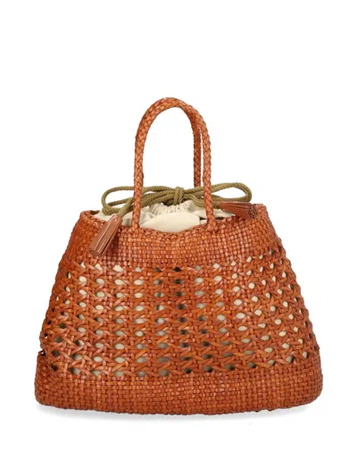 Dragon Diffusion Santa Cano Tan Woven Shoulder Bag In Pattern
