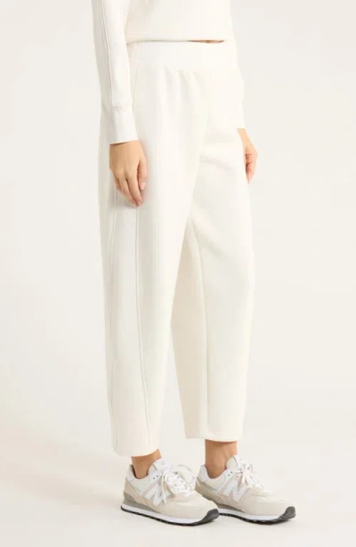 Spanx Airessentials Luxe Ankle Pants In Sand