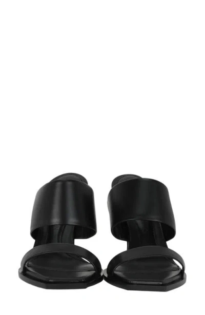 Alexander Mcqueen Leather Sandal In Black