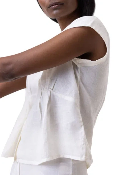 Reistor Deep V-neck Short Top In White
