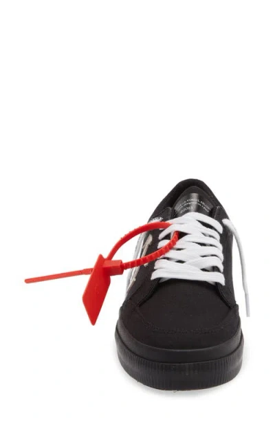 Off-white Vulcanized Low Sneaker In Black