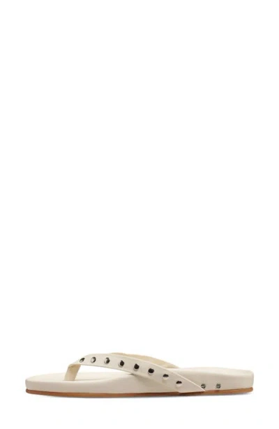 Beek Tringa Thong Sandals In Neutral