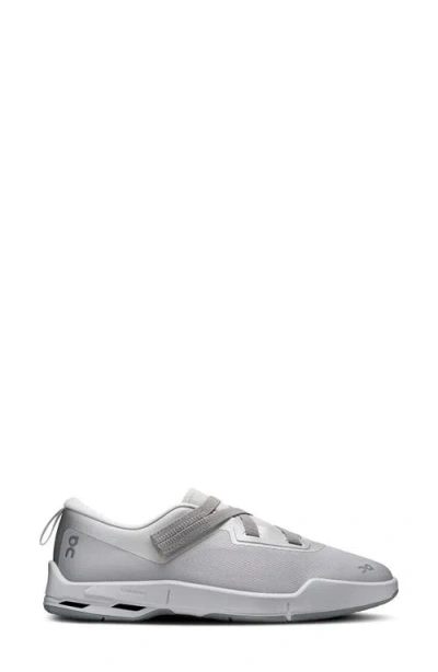 On Gray Cloudnova Mo Sneakers In Gray
