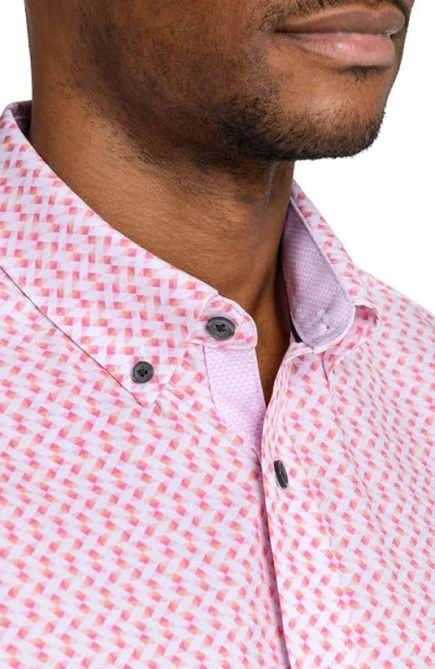 Construct Slim Fit Zig Zag Woven Short Sleeve Basic Shirt In Pink