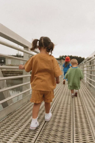 Winnie + Crew Ellery Set In Brown