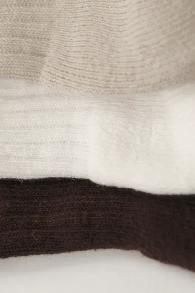 Fraise The Sable Set Grip Socks In Multi