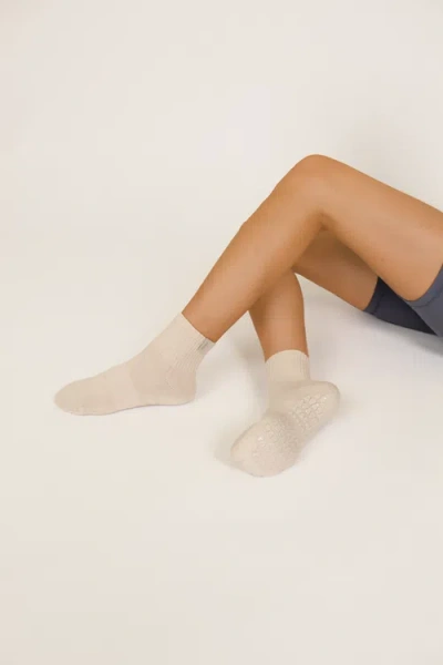 Fraise The Sable Set Grip Socks In Multi