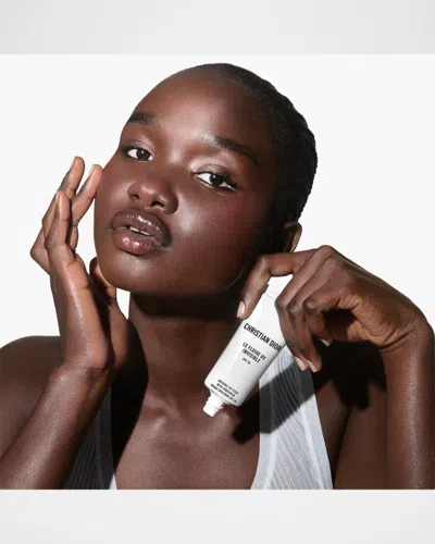 Dior Invisible Uv Fluid Hydrating Face Sunscreen 1 Oz.