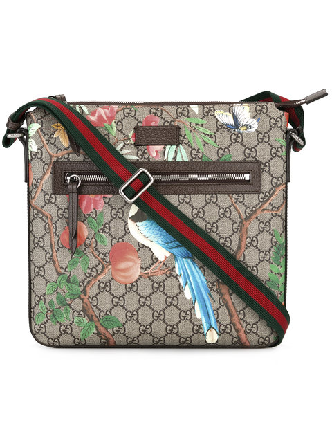 gucci tian gg supreme messenger bag 