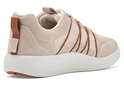 Strive Lisbon Sneaker In Neutral