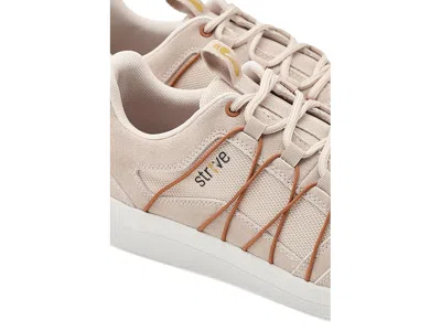 Strive Lisbon Sneaker In Neutral