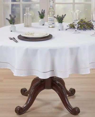 Saro Lifestyle Solid Textured Tablecloth, 60" Round In White