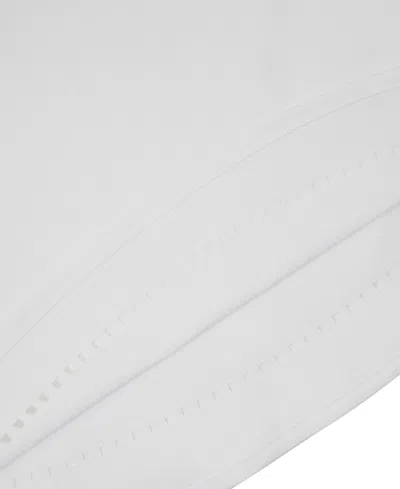 Saro Lifestyle Solid Textured Tablecloth, 60" Round In White