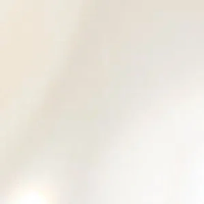 Aldo Thallya In White