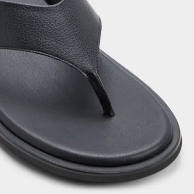 Aldo Smolder In Black