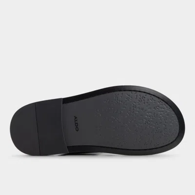 Aldo Smolder In Black