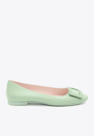 Roger Vivier U Look Patent Leather Ballerinas In Green