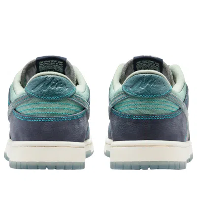 Nike Dunk Low Retro Se Sneakers In Brown