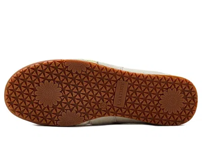 L'artiste By Spring Step Wavehello In Gray