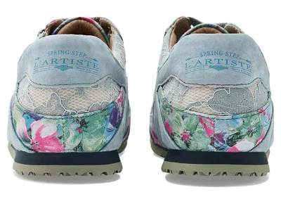 L'artiste By Spring Step Wavehello In Blue