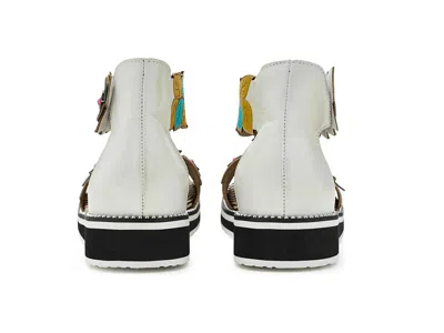 L'artiste By Spring Step Cruzer In Multi