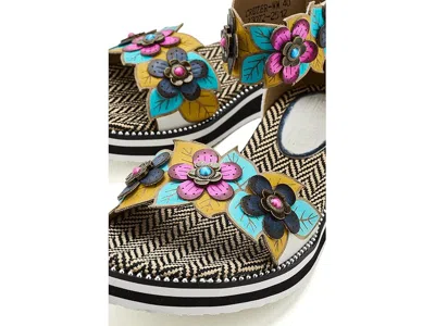 L'artiste By Spring Step Cruzer In Multi