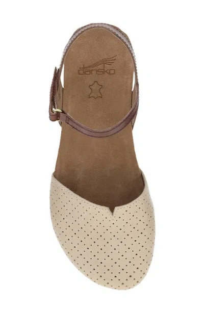 Dansko Rowan Flat In Neutral