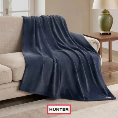 Hunter Coco Flannel Throw Blanket In Blue