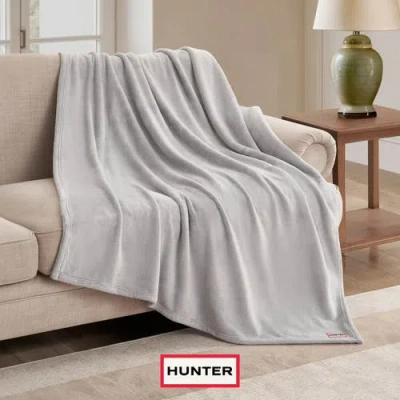 Hunter Coco Flannel Throw Blanket In Gray