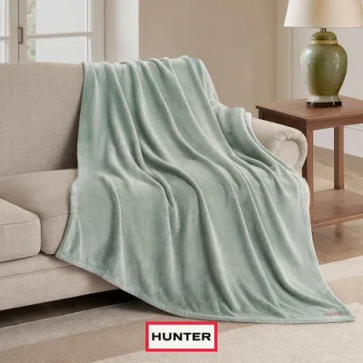 Hunter Coco Flannel Throw Blanket In Green