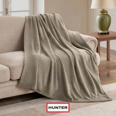 Hunter Coco Flannel Throw Blanket In Brown